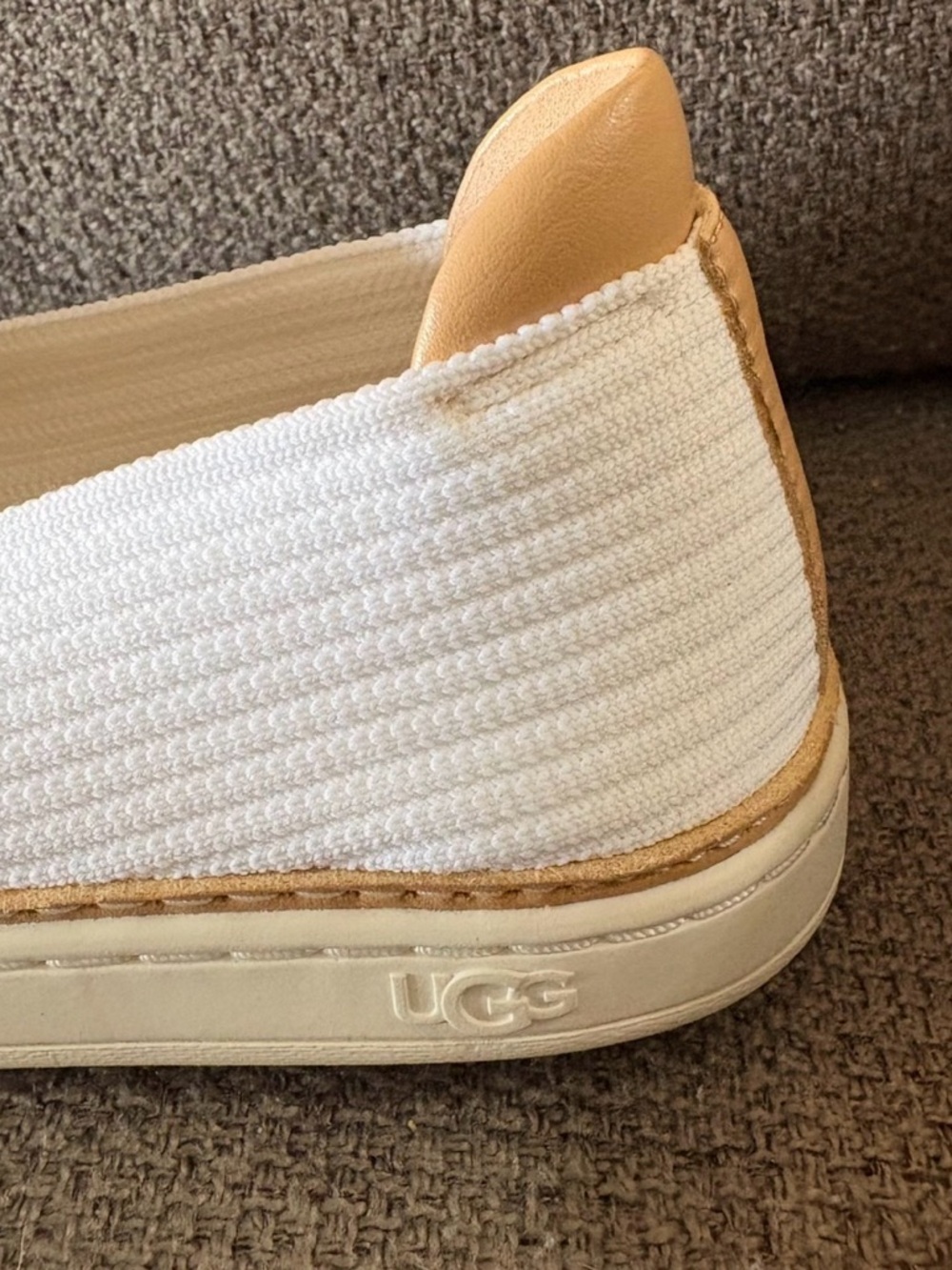 New UGG Sz 6.5 6 1/2 Women's Sammy Slip On White Rib Knit Minimalist Comfort - Picture 12 of 16